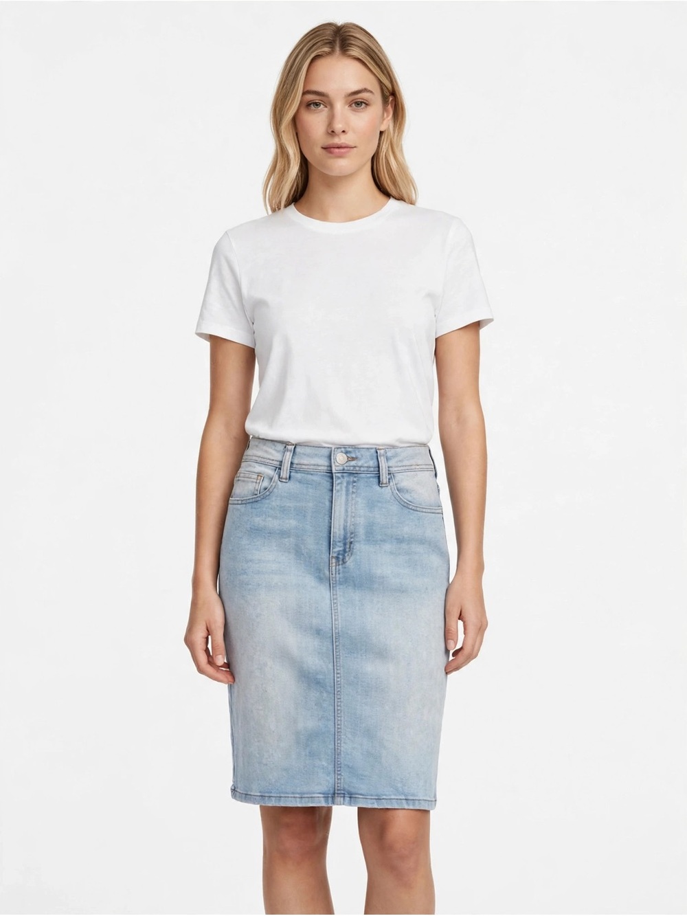 Classic Jean Skirt  Light Wash Denim Pencil Skirt ONE5ONE Size MEDIUM